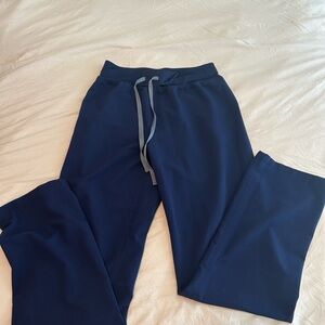 FIGS straight leg scrub pants